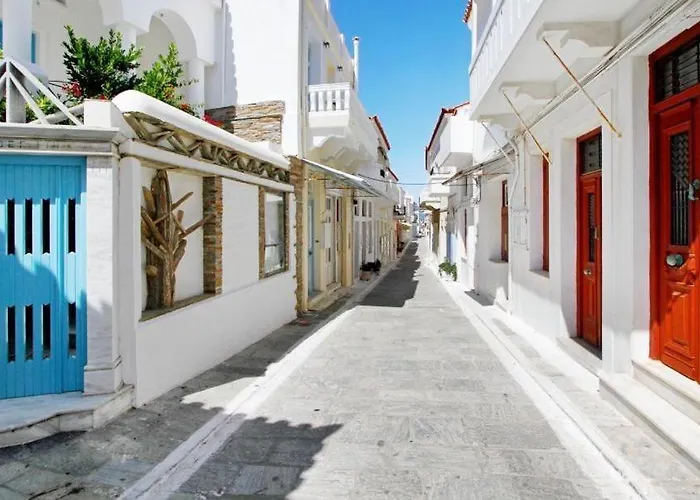 Stylish, Cozy 2-Bdr Flat In Andros Town By Explore Andros