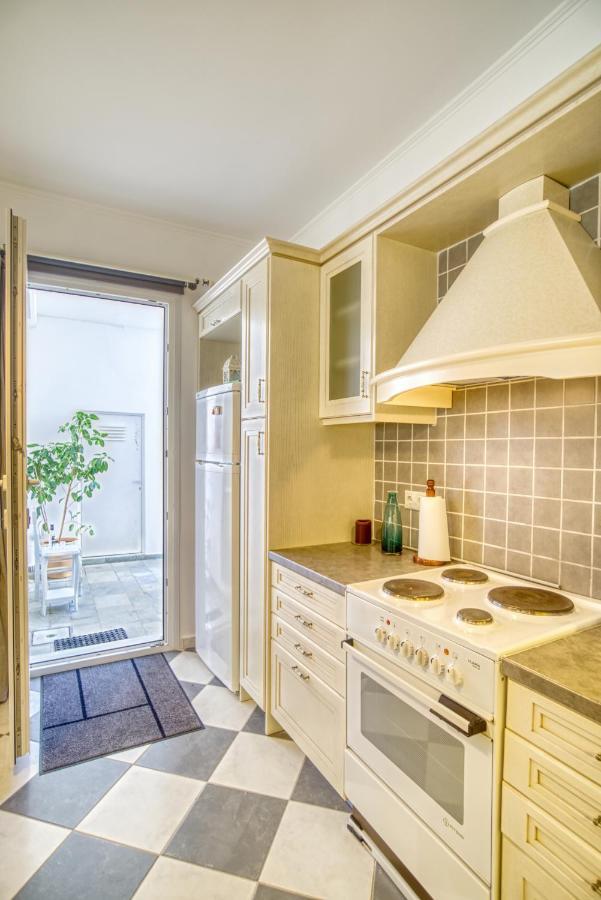 Stylish, Cozy 2-bdr Flat In By Explore Apartment
